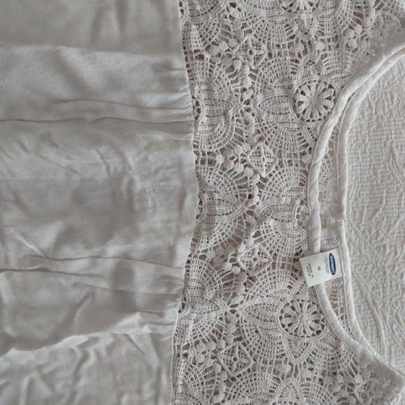 Old Navy Rayon Lace-Yoke Blouse/Tunic - Picture 3 of 5